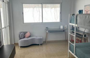 Skøn lejlighed med havudsigt og tæt på stranden - Foto 45