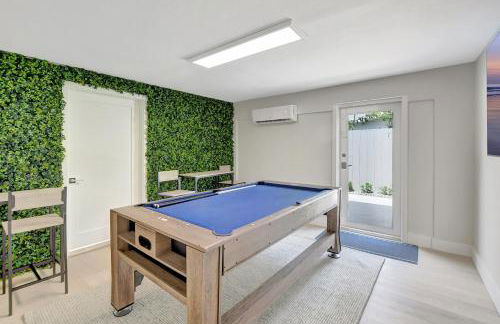 Coastal Palms House - Photo 30