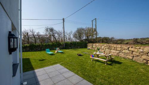 Cynibre - Photo 4, Garden