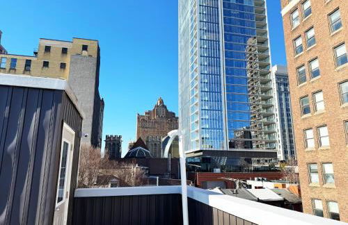 The Executive - Center-City - 3BR-4Bath-Private-Garage - Foto 29