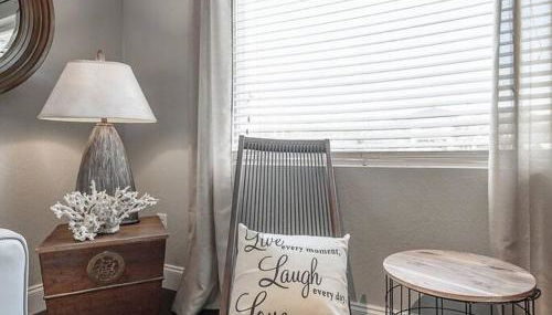 Swank Pad off River with free WiFi & parking-324 - Foto 3