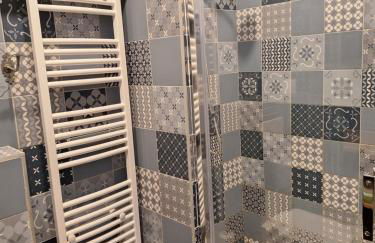 Le Lapin dans la Cour - Foto 3