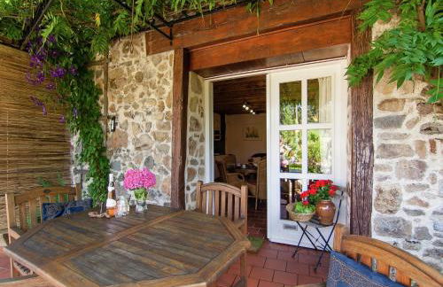 Romantic Cottage With Shared Swimming Pool - Foto 40