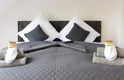 Luxus über 2 Etagen mit Balkon in Elberfeld - Foto 15