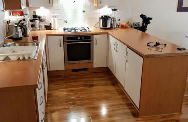 1 Bedroom luxury Flat Close to town center - Photo 6