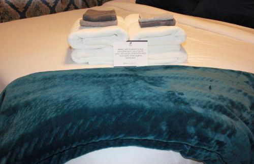 Hot Tub Hideaway by Timber Oaks Vacation Rentals - Foto 44