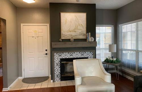 Island Escape|Sunsets| HotTub| Lake|Free Parking - Foto 30