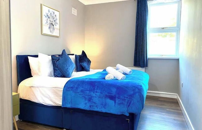 2 Bed Town Centre Free Park Wi-Fi Garden - Foto 1