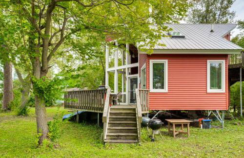 Island Retreat on Pistakee Lake Deck and Gas Grill! - Photo 24