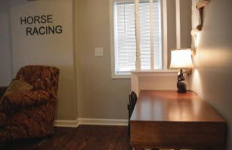 1939 Four Bed Rustic Escape by Casino - Foto 50