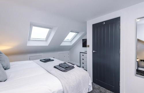 3BR Elegant House in Leeds Sleeps 6 Parking - Foto 51