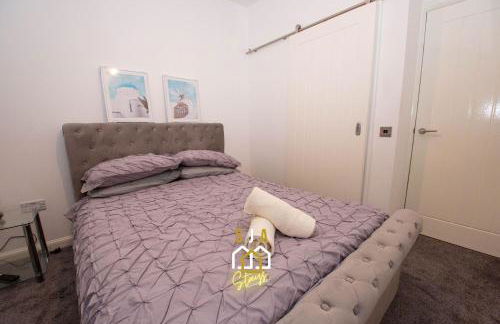 Affleck Stay 2 - SJA Stays - Modern 2 Bed Apartment - Photo 12