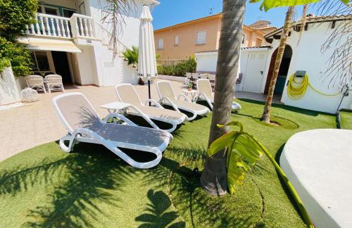 Villa AMANAY a Primera Línea de Playa con Piscina Privada By XimoApartments - Foto 29