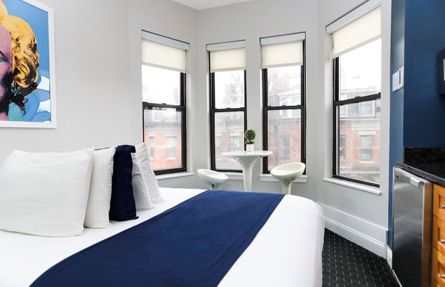 Maverick Suites at 400 Columbus Ave - Foto 64