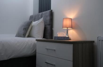 ETIHCITY - 3 Bedroom Semi - Free Parking near Etihad Stadium, Tourist attractions, Manchester City Centre, Transport and Motorway Links next to McDonald's - Sky n Netflix - Foto 20
