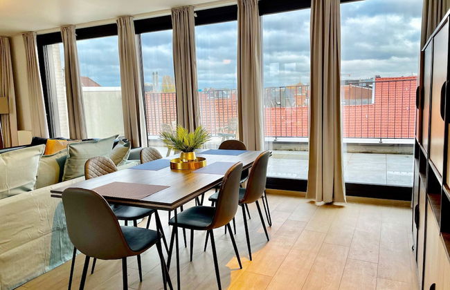 Modern 2BR Penthouse Near Diamond District by Oneluxstay - Foto 30