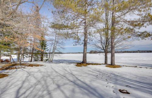 Solberg Lake House Dock, Deck and Stunning Views! - Foto 4