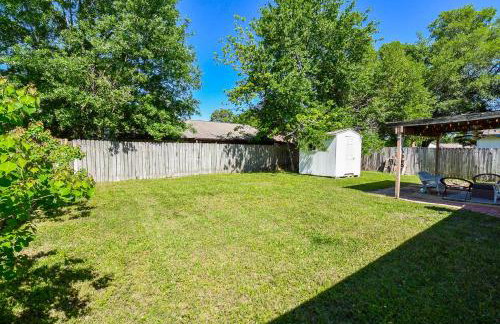 10 Minutes from IAH and Mall, Newly Rehabbed - Foto 80