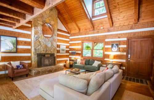 Private Riverfront Cabin, Kayaks, Ping Pong, Gym - Foto 5