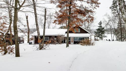 Rice Lake Lodge and Cabin with Dock Fire Pit Views - Foto 1