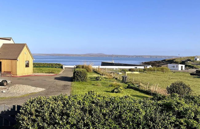 Immaculate 5 Bedroom House Outside Stornoway - Photo 37