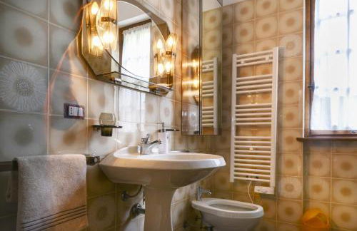 il larice d' oro - Foto 33