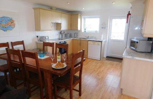 Primrose Cottage, spacious 4 bed house near Newquay - Foto 9