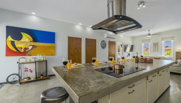 NEW Modern 4BR 4 5BA w Pool Outdoor Dining - Foto 3, Habitación