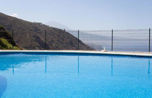 Blue Dream: Panoramic view on heights over the sea - Foto 17