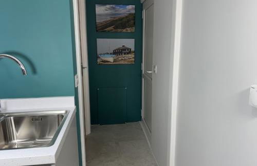 Entire guest suite in Highcliffe Dorset - Photo 20