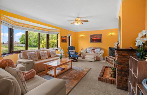 House - Sleeps 6 & Free parking - Foto 3