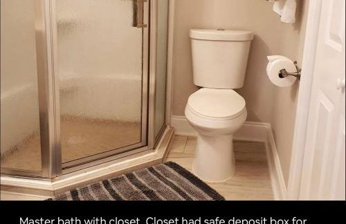 2BD Private Home with EVERYTHING by EVERYTHING - Foto 2