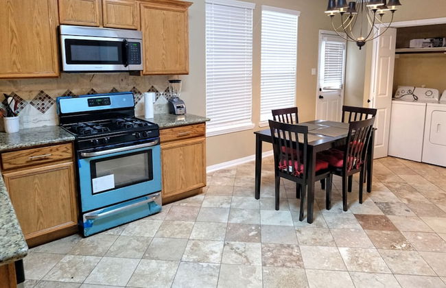 4Bdrm 2Bath 4Beds - Sugarland Richmond - Foto 8