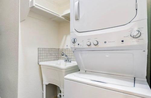 Modern Farm House 2B 2B KING Bed - Foto 9