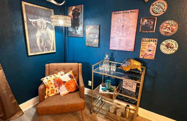 Buffalo & Bourbon-1 Bed1 Bath Private Condo - Foto 2