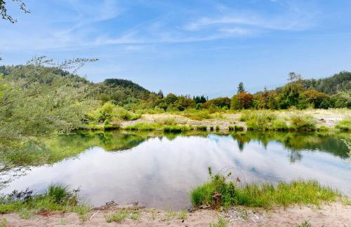 Walk to River Myrtle Creek Studio Near I-5 - Foto 17