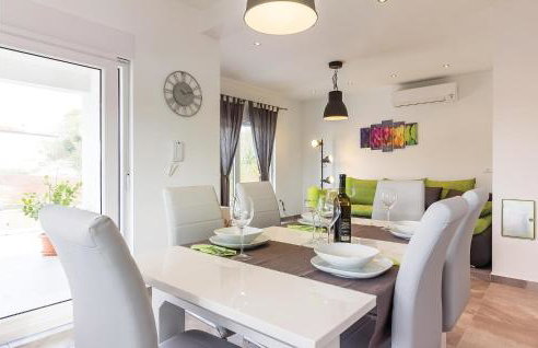 Three-Bedroom Holiday Home In Cetinici - Foto 21