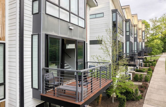 Luxe 4bdr w/ Balcony & Parking, 10 Mins to Broadway 9th Avenue by Avantstay - Foto 24