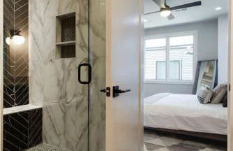 West End Escape - New Build with Rooftop Views - Foto 18