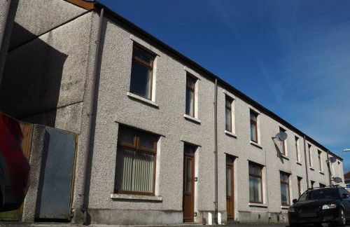 4 Bed - Parking - Near M4 - Ideal for Workers - Foto 21