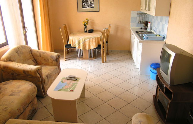 Apartments Merima - Photo 9