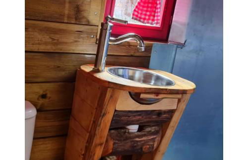 La roulotte rose rouge - Foto 8