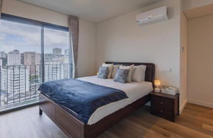 Gorgeous Apartment with City View by LovelyStay - Foto 14