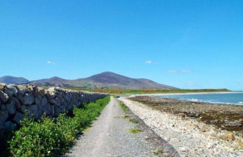 Moneydarragh Cottage with uninterrupted mountain and sea views- Hot tub available for hire at extra cost - Photo 33