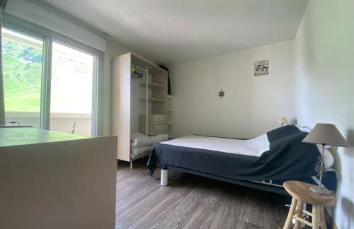 Appt chaleureux 2 - 4 personnes au pied des pistes - draps et linges de toilette non fournis - ménage non inclus - Foto 7