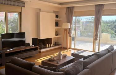 Luxury Villa with Pool in Athens Riviera - Foto 6