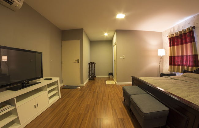 Maximum Land & House with WiFi - Photo 17