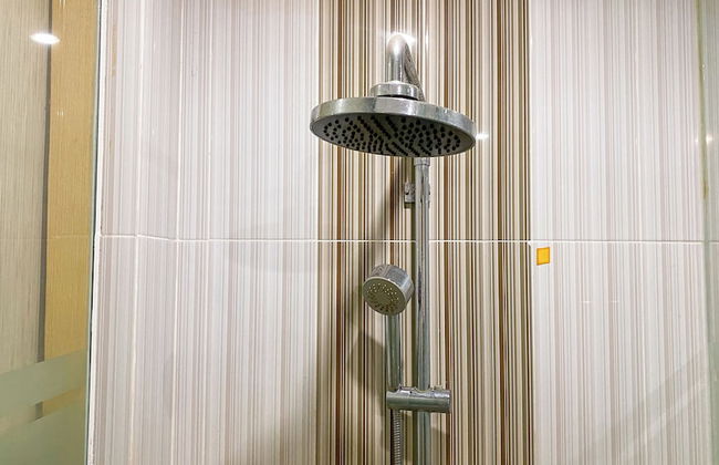 Big And Comfy Studio At Kemang Village Apartment - Foto 16