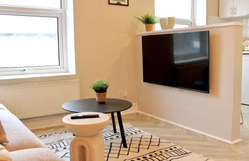 Kings Cross by The Gungor Group - Foto 8