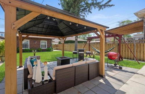 Gold Coast Oasis 2BR Home Near Airports, Game Room, FirePit - Foto 10